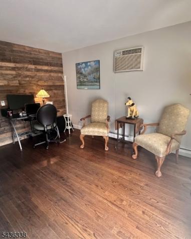 4 Laurel Place Chester NJ 07930