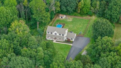 47 Mott Road Frelinghuysen NJ 07825