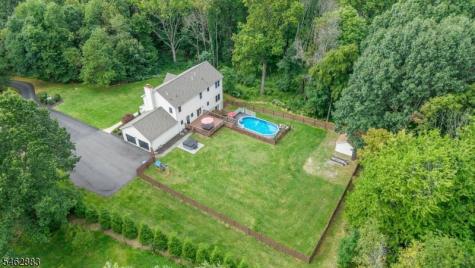 47 Mott Road Frelinghuysen NJ 07825