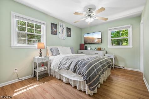 214 Santa Fe Trail Hopatcong NJ 07843