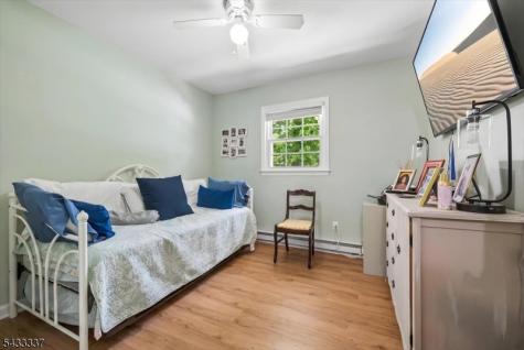 214 Santa Fe Trail Hopatcong NJ 07843