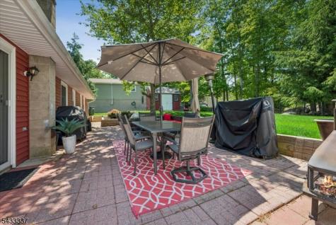 214 Santa Fe Trail Hopatcong NJ 07843