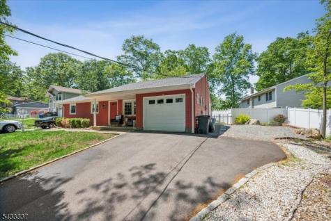 214 Santa Fe Trail Hopatcong NJ 07843