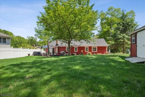 214 Santa Fe Trail Hopatcong NJ 07843