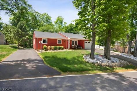 214 Santa Fe Trail Hopatcong NJ 07843