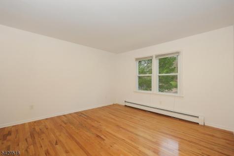 42 Ash Lane Randolph NJ 07869