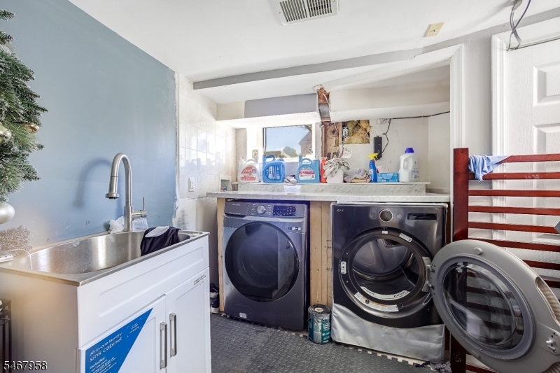 157 Stewart Avenue Kearny NJ 07032