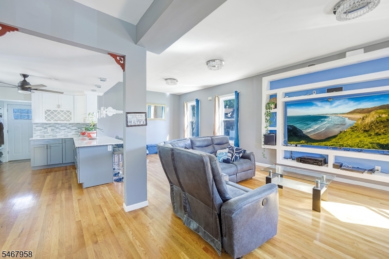 157 Stewart Avenue Kearny NJ 07032