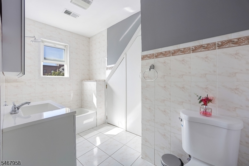 157 Stewart Avenue Kearny NJ 07032