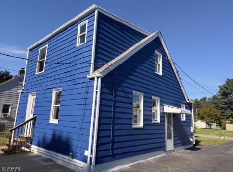 9 Hunter Street Roxbury NJ 07876