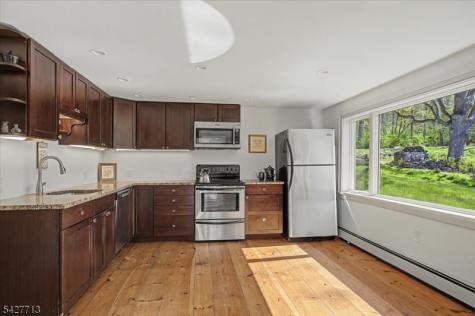 2308 Daniel Bray Highway Kingwood NJ 08559