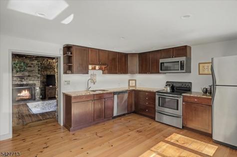 2308 Daniel Bray Highway Kingwood NJ 08559