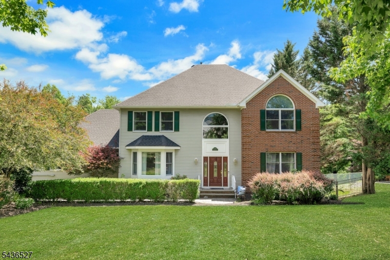 55 Delaware Avenue Long Hill NJ 07980