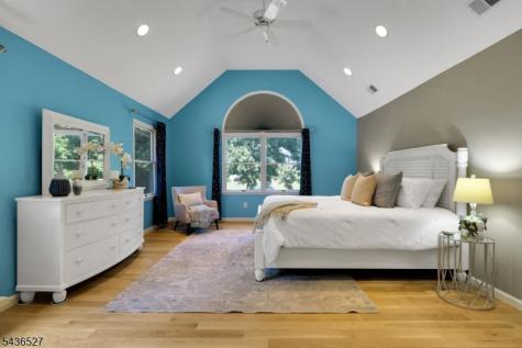 55 Delaware Avenue Long Hill NJ 07980