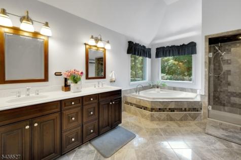 55 Delaware Avenue Long Hill NJ 07980
