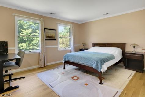 55 Delaware Avenue Long Hill NJ 07980