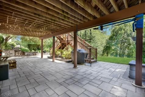 55 Delaware Avenue Long Hill NJ 07980