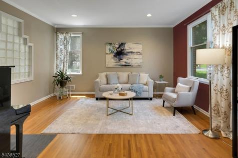 55 Delaware Avenue Long Hill NJ 07980