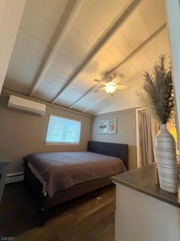 100 W Plover Way Toms River Township NJ 08735