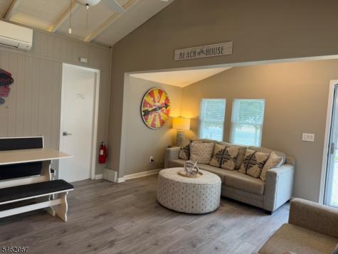 100 W Plover Way Toms River Township NJ 08735