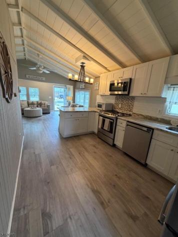 100 W Plover Way Toms River Township NJ 08735