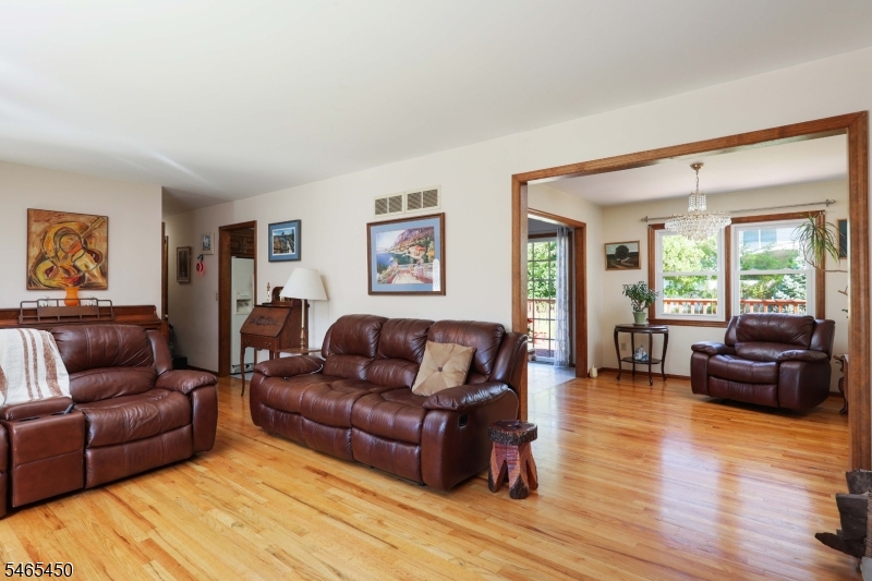 1 Longfellow Lane Clark NJ 07066