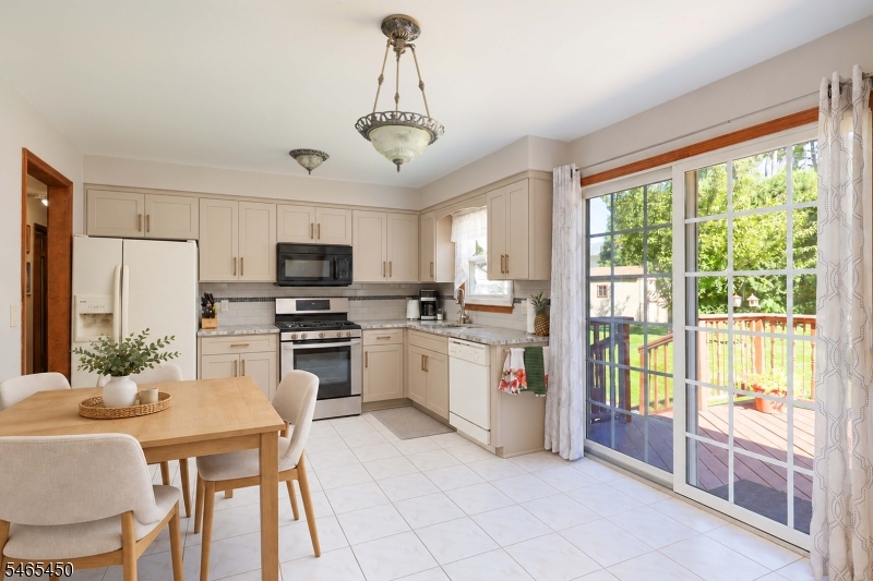 1 Longfellow Lane Clark NJ 07066