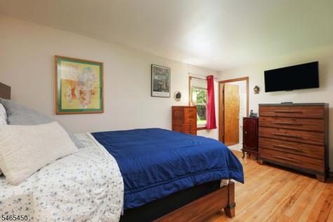 1 Longfellow Lane Clark NJ 07066