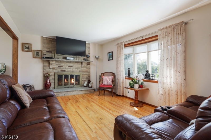 1 Longfellow Lane Clark NJ 07066