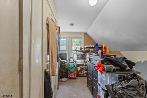 42 Mead Street Newark NJ 07106