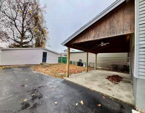 58 Zeliff Avenue Little Falls NJ 07424