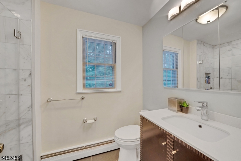 24 Tremont Terrace Livingston NJ 07039