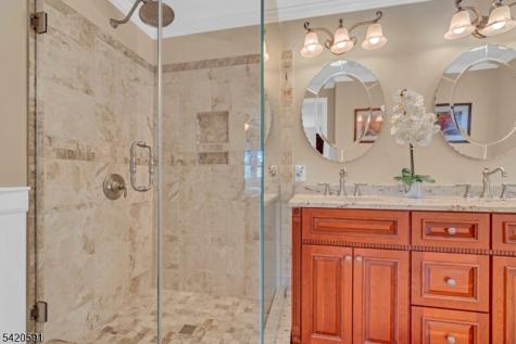 167 Barbara Place Middlesex NJ 08846