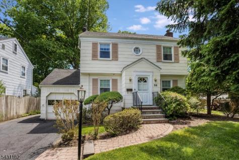 26 Crestview Hill Road Livingston NJ 07039