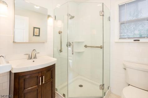 26 Crestview Hill Road Livingston NJ 07039