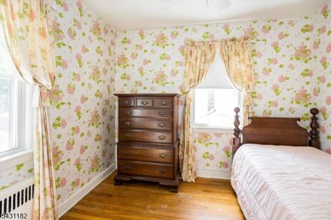 26 Crestview Hill Road Livingston NJ 07039