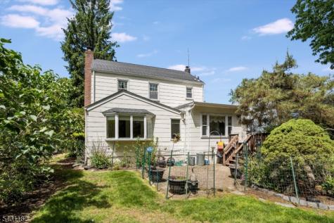26 Crestview Hill Road Livingston NJ 07039