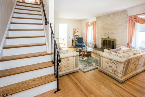 26 Crestview Hill Road Livingston NJ 07039