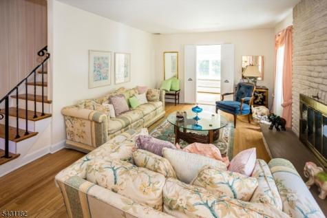 26 Crestview Hill Road Livingston NJ 07039
