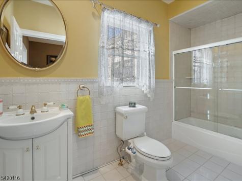 406 Caruso Court Branchburg NJ 08853