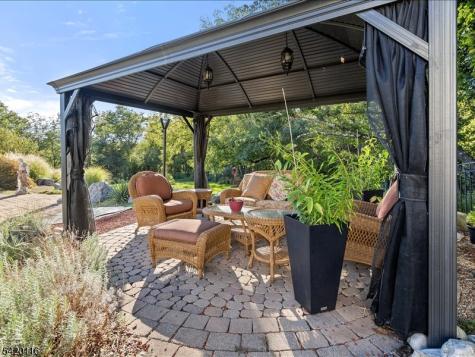 406 Caruso Court Branchburg NJ 08853