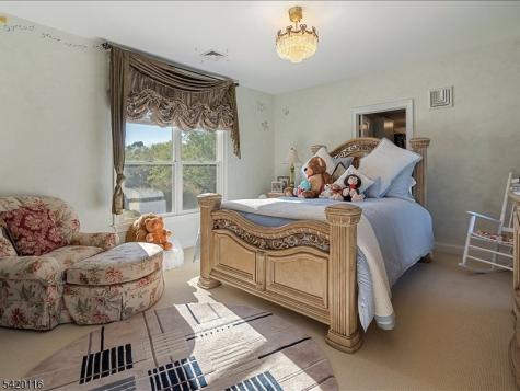 406 Caruso Court Branchburg NJ 08853