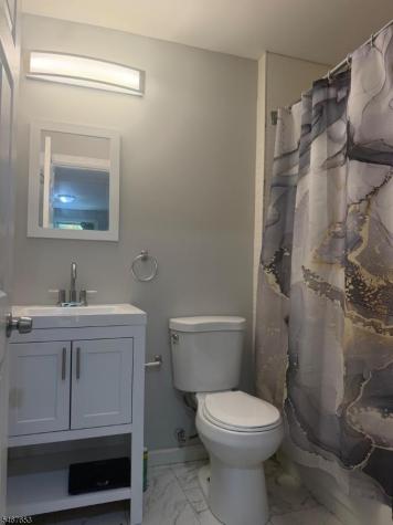 15 Chelsea Avenue East Orange NJ 07018