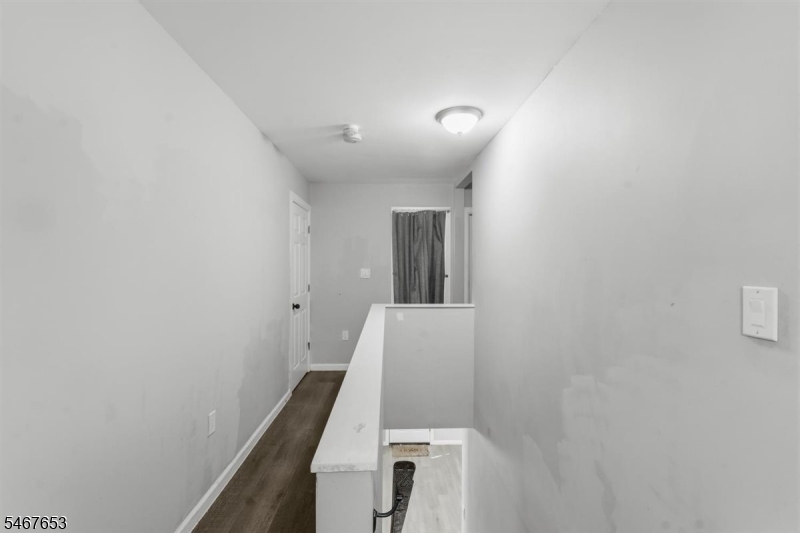15 Chelsea Avenue East Orange NJ 07018