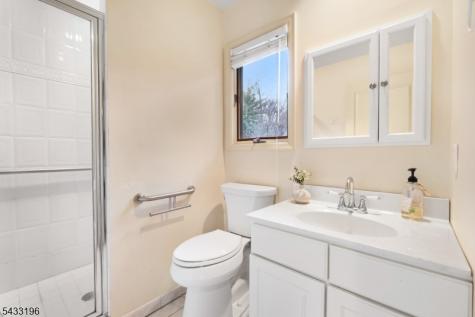 1531 Coles Avenue Mountainside NJ 07092