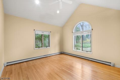 1531 Coles Avenue Mountainside NJ 07092