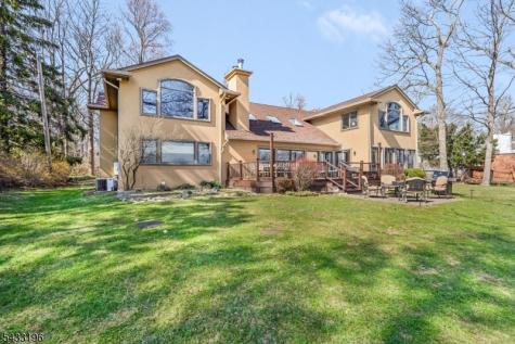 1531 Coles Avenue Mountainside NJ 07092