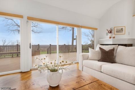 1531 Coles Avenue Mountainside NJ 07092