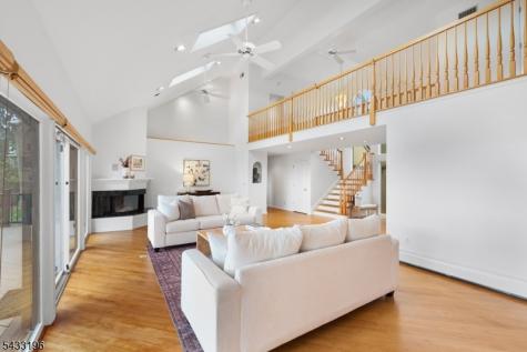 1531 Coles Avenue Mountainside NJ 07092