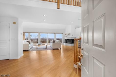 1531 Coles Avenue Mountainside NJ 07092